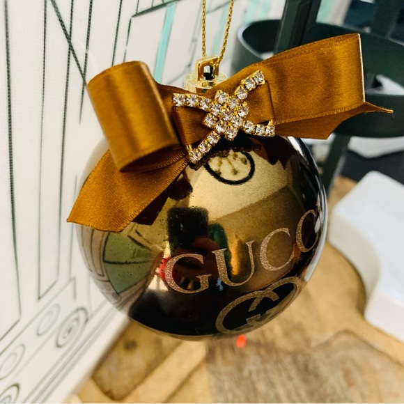Gucci Parfums Mirrored Brinze Ornament Ball - Picture 3 of 9